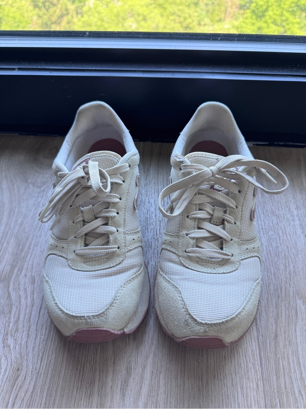 New Balance Women's Cream and Pink Low-Top Sneakers